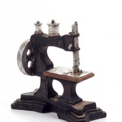 Decotown Nostaljik Dekoratif Dikiş Makinesi Biblo Süs Eşyası