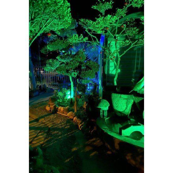 Kumandalı Led Işık Dış Cephe Aydınlatması Çok Renkli RGB Led Panel Işık PartiLed Aydınlatma Kumandalı Led Işık Dış Cephe Aydınlatması Çok Renkli RGB Led Panel Işık PartiLed Aydınlatma