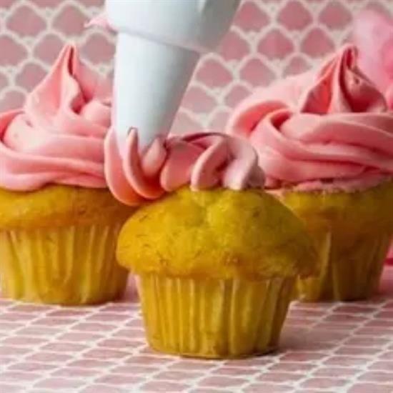 7 Başlıklı Mutfak Pasta Krema Sıkma Süsleme Pompası Aparatı Seti 7 Başlıklı Mutfak Pasta Krema Sıkma Süsleme Pompası Aparatı Seti