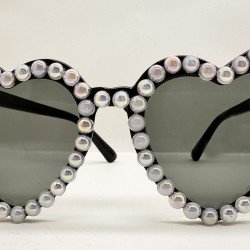 Siyah Renk İncili Kalp Şekilli Gelin Gözlüğü Bride Gözlüğü  Siyah Renk İncili Kalp Şekilli Gelin Gözlüğü Bride Gözlüğü