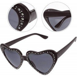 Kalp Şekilli Taşlı Parti Gözlüğü Siyah Renk 6x16 cm Kalp Şekilli Taşlı Parti Gözlüğü Siyah Renk 6x16 cm
