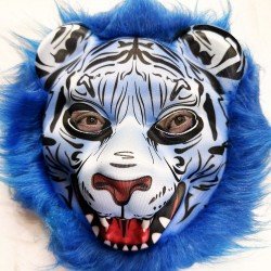 Mavi Saçlı Kaplan Maskesi Kurt Maskesi Mega Peluş 27 No