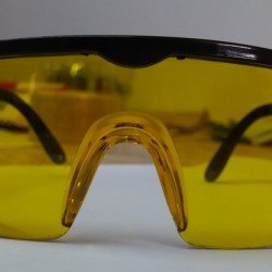 Korumalı Laboratuvar Gözlüğü Sarı Korumalı Laboratuvar Gözlüğü Sarı